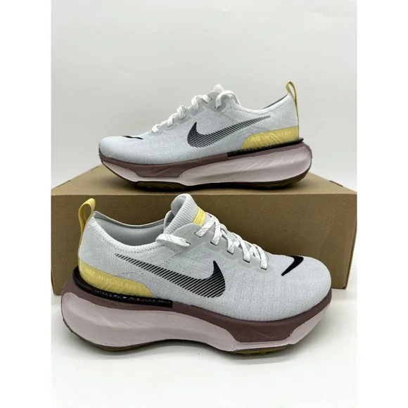 Adidas Ultraboost Adidas Tenis Para Pronador 2021 Nike ZoomX - Main Image